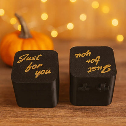 🔥🎃👻 Halloween Ghost Surprise Gift Box – A scary, mysterious, and fun gift for Halloween lovers